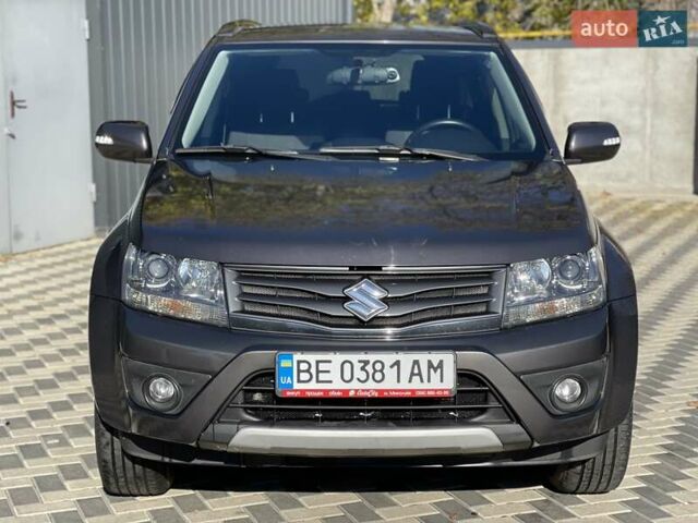 Серый Сузуки Гранд Витара, объемом двигателя 2.39 л и пробегом 110 тыс. км за 11999 $, фото 1 на Automoto.ua