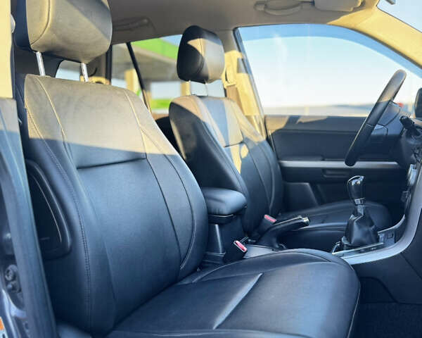 Серый Сузуки Гранд Витара, объемом двигателя 1.87 л и пробегом 231 тыс. км за 12500 $, фото 26 на Automoto.ua