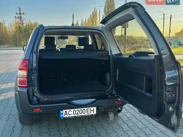 Серый Сузуки Гранд Витара, объемом двигателя 1.87 л и пробегом 231 тыс. км за 12500 $, фото 20 на Automoto.ua