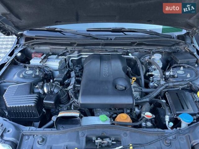 Серый Сузуки Гранд Витара, объемом двигателя 2.39 л и пробегом 110 тыс. км за 11999 $, фото 21 на Automoto.ua