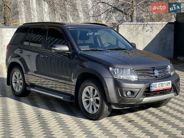 Серый Сузуки Гранд Витара, объемом двигателя 2.39 л и пробегом 110 тыс. км за 11999 $, фото 4 на Automoto.ua
