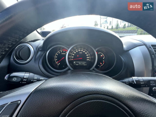 Сузуки Гранд Витара 2015 в Львове на Automoto.ua Серый Сузуки Гранд Витара, объемом двигателя 2.39 л и пробегом 85 тыс. км за 16500 $, фото 8 на Automoto.ua