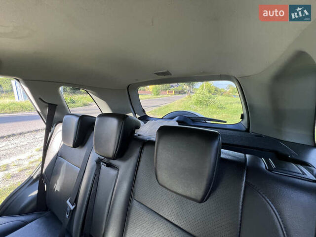 Сузуки Гранд Витара 2015 в Львове на Automoto.ua Серый Сузуки Гранд Витара, объемом двигателя 2.39 л и пробегом 85 тыс. км за 16500 $, фото 18 на Automoto.ua