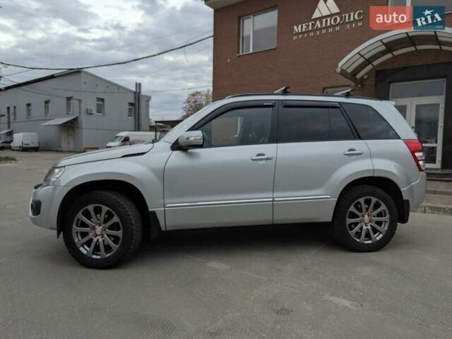 Сузуки Гранд Витара 2016 в Полтаве на Automoto.ua Серый Сузуки Гранд Витара, объемом двигателя 2.4 л и пробегом 71 тыс. км за 16300 $, фото 2 на Automoto.ua