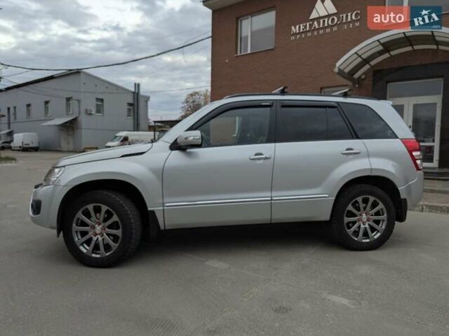 Сузуки Гранд Витара 2016 в Полтаве на Automoto.ua Серый Сузуки Гранд Витара, объемом двигателя 2.4 л и пробегом 71 тыс. км за 16300 $, фото 3 на Automoto.ua