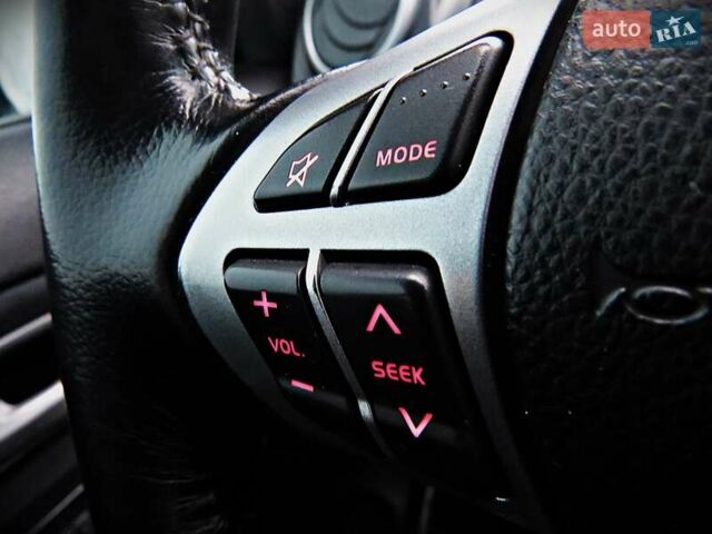 Серый Сузуки Гранд Витара, объемом двигателя 2.39 л и пробегом 271 тыс. км за 14500 $, фото 8 на Automoto.ua