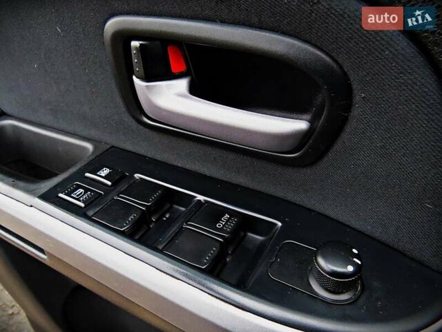 Серый Сузуки Гранд Витара, объемом двигателя 2.39 л и пробегом 271 тыс. км за 14500 $, фото 6 на Automoto.ua