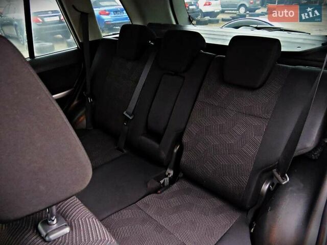 Серый Сузуки Гранд Витара, объемом двигателя 2.39 л и пробегом 271 тыс. км за 14500 $, фото 16 на Automoto.ua