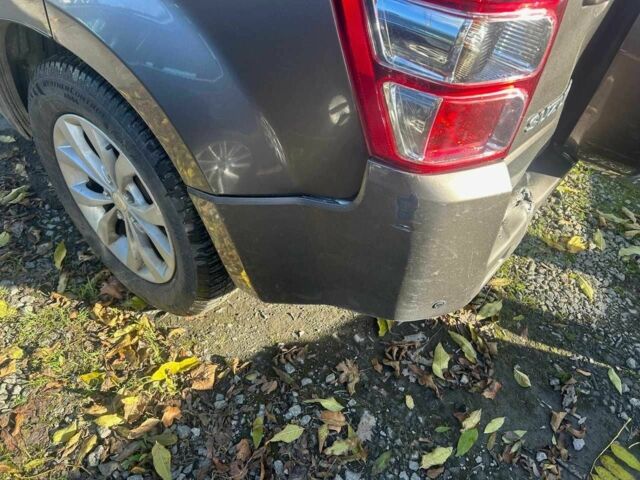 Серый Сузуки Гранд Витара, объемом двигателя 2.4 л и пробегом 117 тыс. км за 10000 $, фото 6 на Automoto.ua