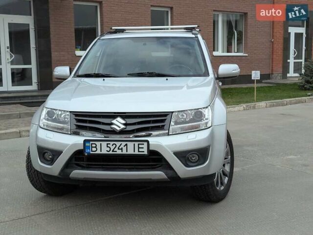 Сузуки Гранд Витара 2016 в Полтаве на Automoto.ua Серый Сузуки Гранд Витара, объемом двигателя 2.4 л и пробегом 71 тыс. км за 16300 $, фото 8 на Automoto.ua