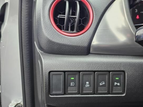 Сірий Сузукі Гранд Вітара, об'ємом двигуна 1.4 л та пробігом 214 тис. км за 12839 $, фото 9 на Automoto.ua