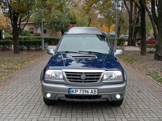 Синій Сузукі Гранд Вітара, об'ємом двигуна 2 л та пробігом 111 тис. км за 4500 $, фото 1 на Automoto.ua
