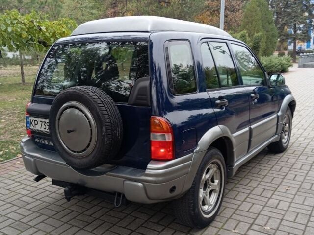 Синій Сузукі Гранд Вітара, об'ємом двигуна 2 л та пробігом 111 тис. км за 4500 $, фото 5 на Automoto.ua