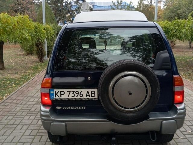 Синій Сузукі Гранд Вітара, об'ємом двигуна 2 л та пробігом 111 тис. км за 4500 $, фото 4 на Automoto.ua