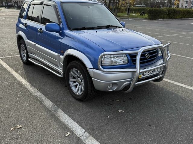 Синий Сузуки Гранд Витара, объемом двигателя 2 л и пробегом 190 тыс. км за 8000 $, фото 1 на Automoto.ua