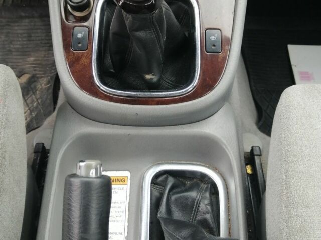 Синий Сузуки Гранд Витара, объемом двигателя 2 л и пробегом 357 тыс. км за 3750 $, фото 10 на Automoto.ua