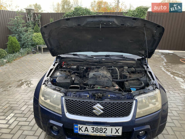 Синій Сузукі Гранд Вітара, об'ємом двигуна 2 л та пробігом 161 тис. км за 5800 $, фото 12 на Automoto.ua