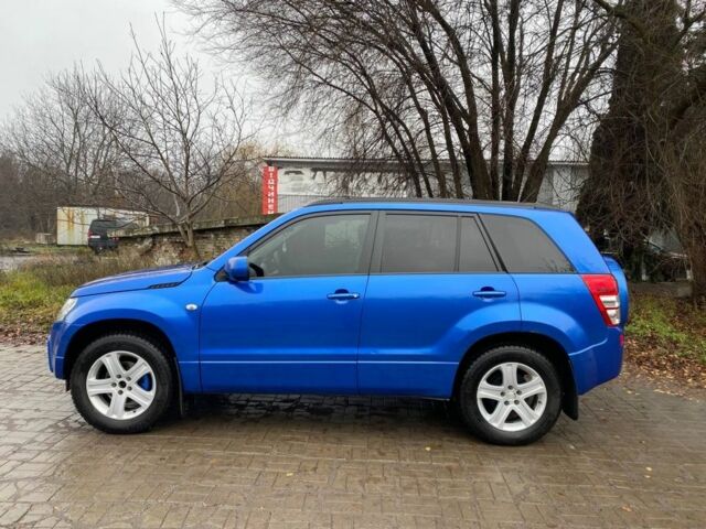 Синій Сузукі Гранд Вітара, об'ємом двигуна 2 л та пробігом 230 тис. км за 7500 $, фото 5 на Automoto.ua