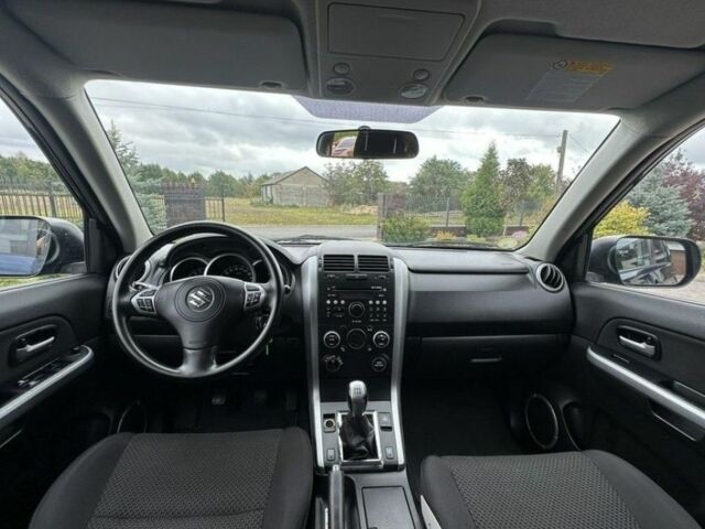 Синий Сузуки Гранд Витара, объемом двигателя 2 л и пробегом 230 тыс. км за 2750 $, фото 8 на Automoto.ua