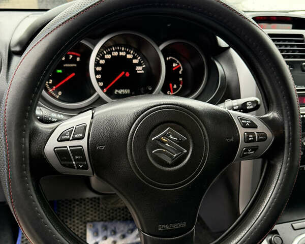 Синий Сузуки Гранд Витара, объемом двигателя 2 л и пробегом 230 тыс. км за 7900 $, фото 18 на Automoto.ua