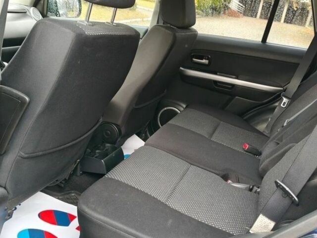 Сузуки Гранд Витара 2008 в Львове на Automoto.ua Синий Сузуки Гранд Витара, объемом двигателя 2 л и пробегом 245 тыс. км за 2900 $, фото 9 на Automoto.ua