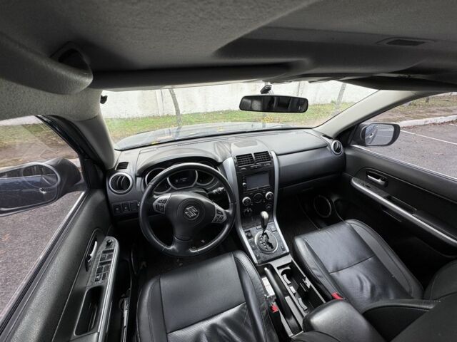 Сузукі Гранд Вітара 2008 у Дніпро (Дніпропетровську) на Automoto.ua Синій Сузукі Гранд Вітара, об'ємом двигуна 2.4 л та пробігом 134 тис. км за 8500 $, фото 4 на Automoto.ua