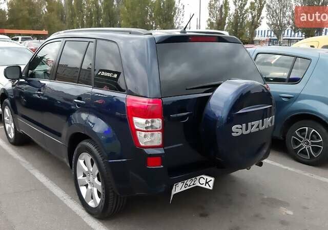 Синій Сузукі Гранд Вітара, об'ємом двигуна 2.39 л та пробігом 197 тис. км за 7200 $, фото 19 на Automoto.ua