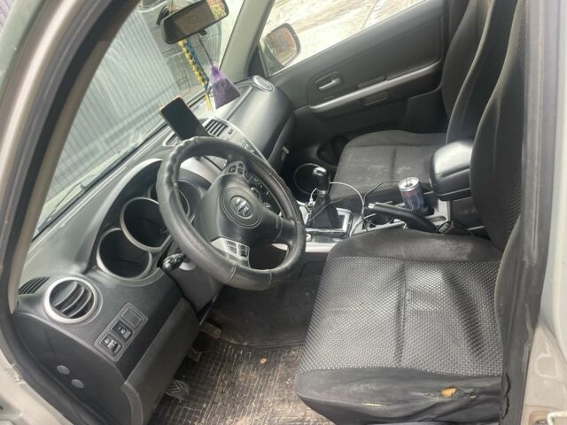 Зеленый Сузуки Гранд Витара, объемом двигателя 2 л и пробегом 247 тыс. км за 3613 $, фото 1 на Automoto.ua