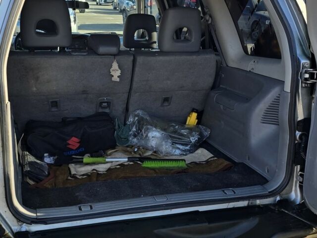 Зеленый Сузуки Гранд Витара, объемом двигателя 2 л и пробегом 297 тыс. км за 5245 $, фото 5 на Automoto.ua