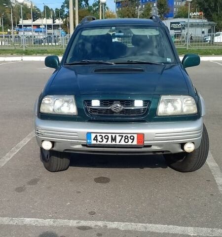 Зелений Сузукі Гранд Вітара, об'ємом двигуна 2 л та пробігом 290 тис. км за 2900 $, фото 4 на Automoto.ua