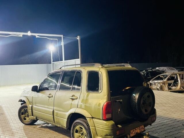 Зелений Сузукі Гранд Вітара, об'ємом двигуна 2 л та пробігом 200 тис. км за 1400 $, фото 5 на Automoto.ua