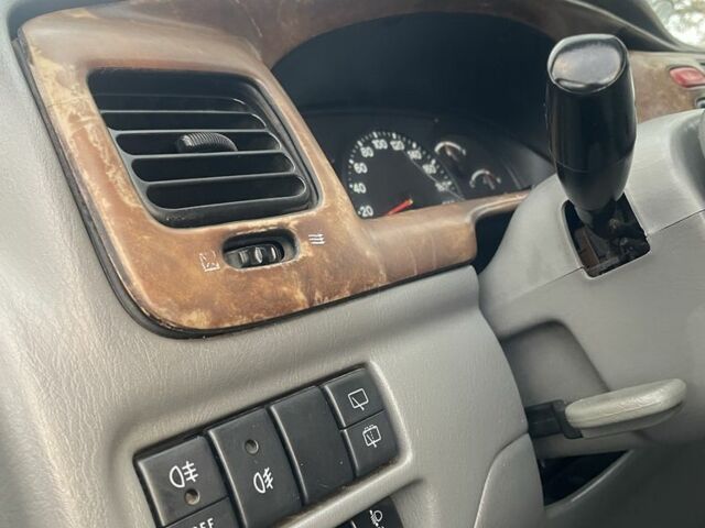 Зелений Сузукі Гранд Вітара, об'ємом двигуна 2.7 л та пробігом 184 тис. км за 3600 $, фото 14 на Automoto.ua