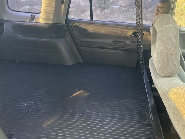 Зелений Сузукі Гранд Вітара, об'ємом двигуна 2.7 л та пробігом 184 тис. км за 3600 $, фото 12 на Automoto.ua