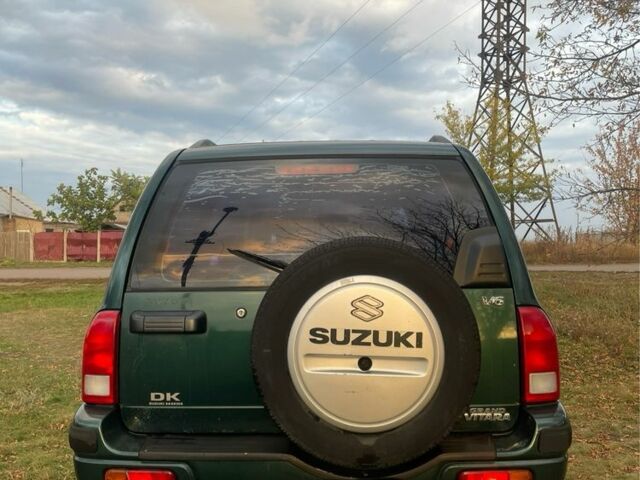 Зелений Сузукі Гранд Вітара, об'ємом двигуна 2.7 л та пробігом 184 тис. км за 3600 $, фото 4 на Automoto.ua