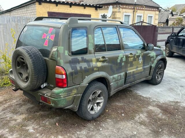 Зелений Сузукі Гранд Вітара, об'ємом двигуна 2 л та пробігом 300 тис. км за 2500 $, фото 1 на Automoto.ua