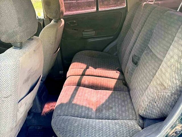 Зелений Сузукі Гранд Вітара, об'ємом двигуна 2 л та пробігом 257 тис. км за 2800 $, фото 5 на Automoto.ua