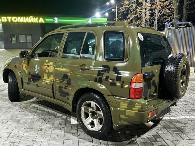 Зеленый Сузуки Гранд Витара, объемом двигателя 2 л и пробегом 320 тыс. км за 2315 $, фото 1 на Automoto.ua