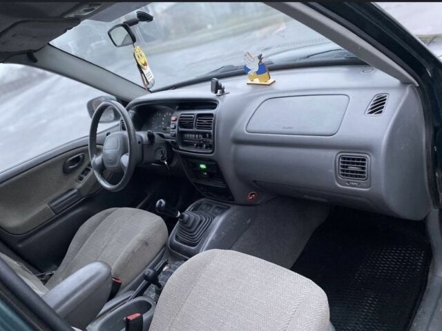 Зелений Сузукі Гранд Вітара, об'ємом двигуна 2 л та пробігом 280 тис. км за 2799 $, фото 7 на Automoto.ua