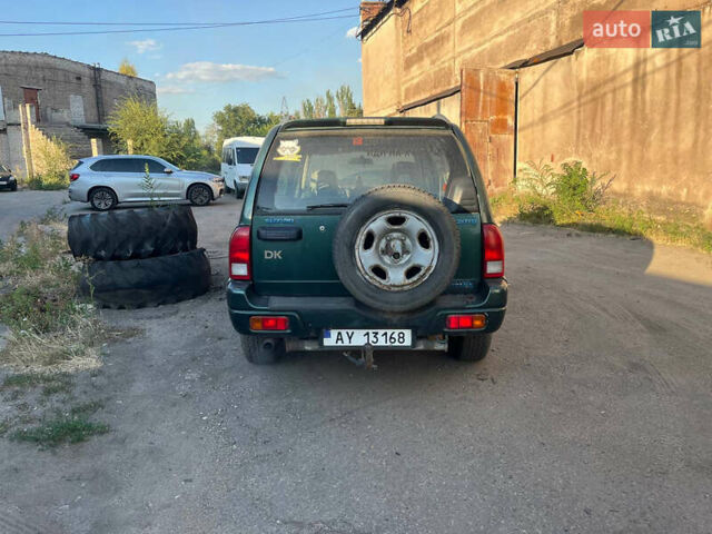 Зелений Сузукі Гранд Вітара, об'ємом двигуна 2 л та пробігом 312 тис. км за 3200 $, фото 1 на Automoto.ua