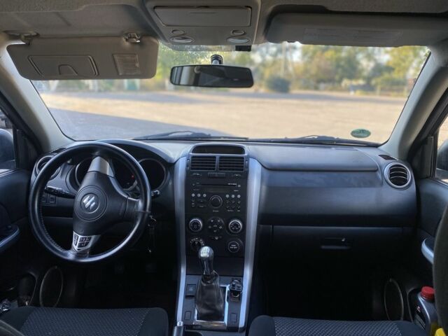 Зеленый Сузуки Гранд Витара, объемом двигателя 1.9 л и пробегом 326 тыс. км за 5000 $, фото 5 на Automoto.ua