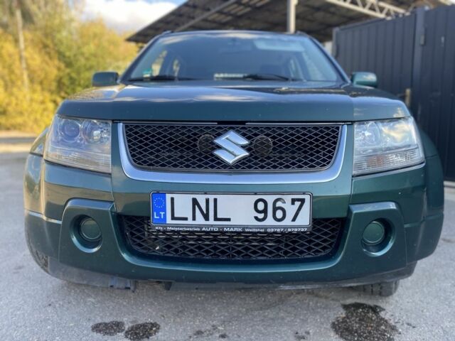 Зеленый Сузуки Гранд Витара, объемом двигателя 1.9 л и пробегом 326 тыс. км за 5000 $, фото 3 на Automoto.ua