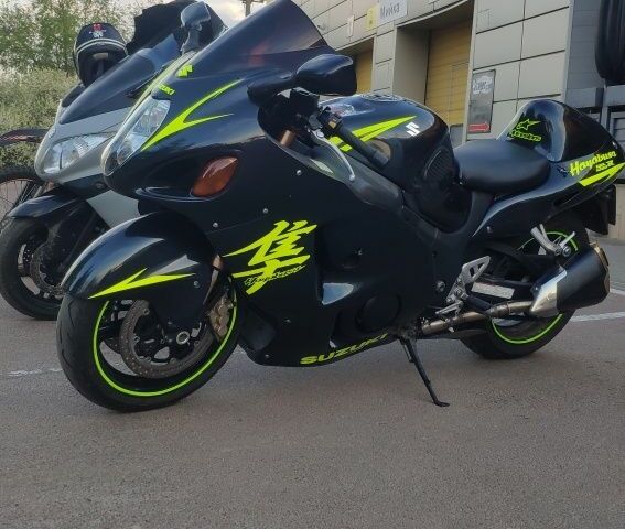 Сузуки Хаябуса, объемом двигателя 1.3 л и пробегом 0 тыс. км за 4000 $, фото 9 на Automoto.ua