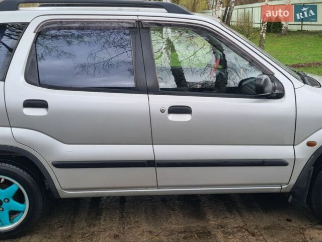 Серый Сузуки Игнис, объемом двигателя 1.3 л и пробегом 243 тыс. км за 4200 $, фото 4 на Automoto.ua