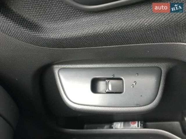 Сірий Сузукі Ігніс, об'ємом двигуна 1.33 л та пробігом 170 тис. км за 3850 $, фото 10 на Automoto.ua