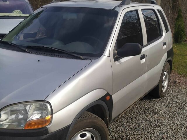 Серый Сузуки Игнис, объемом двигателя 1.3 л и пробегом 370 тыс. км за 2000 $, фото 3 на Automoto.ua