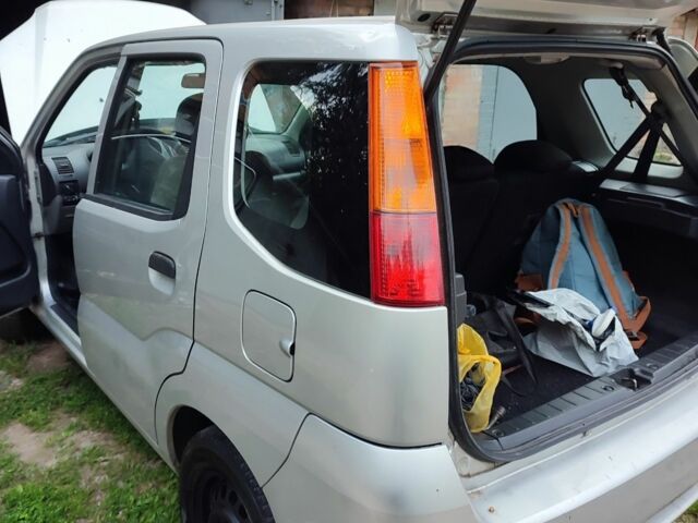 Сірий Сузукі Ігніс, об'ємом двигуна 1.3 л та пробігом 241 тис. км за 3522 $, фото 19 на Automoto.ua