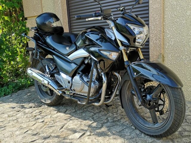 Сузуки Иназума, объемом двигателя 0.25 л и пробегом 0 тыс. км за 2600 $, фото 2 на Automoto.ua