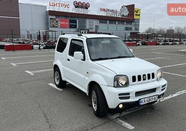 Белый Сузуки Джимни, объемом двигателя 1.3 л и пробегом 81 тыс. км за 9300 $, фото 6 на Automoto.ua