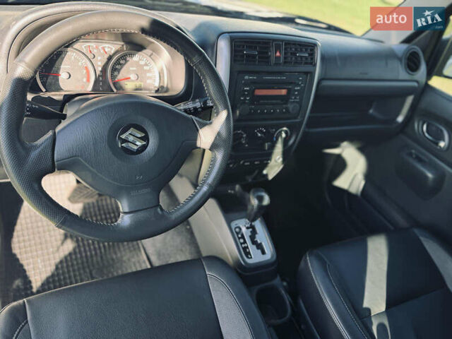 Белый Сузуки Джимни, объемом двигателя 1.33 л и пробегом 87 тыс. км за 13800 $, фото 10 на Automoto.ua