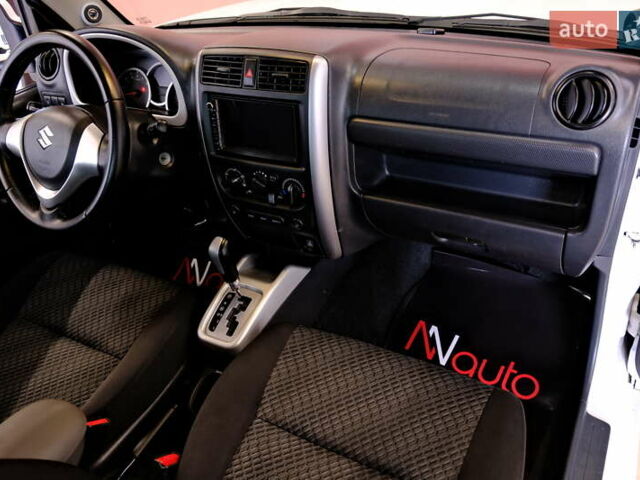 Білий Сузукі Джімні, об'ємом двигуна 1.3 л та пробігом 122 тис. км за 14900 $, фото 31 на Automoto.ua